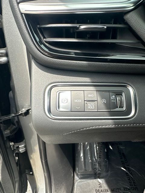 Used 2025 Buick Enclave SUV