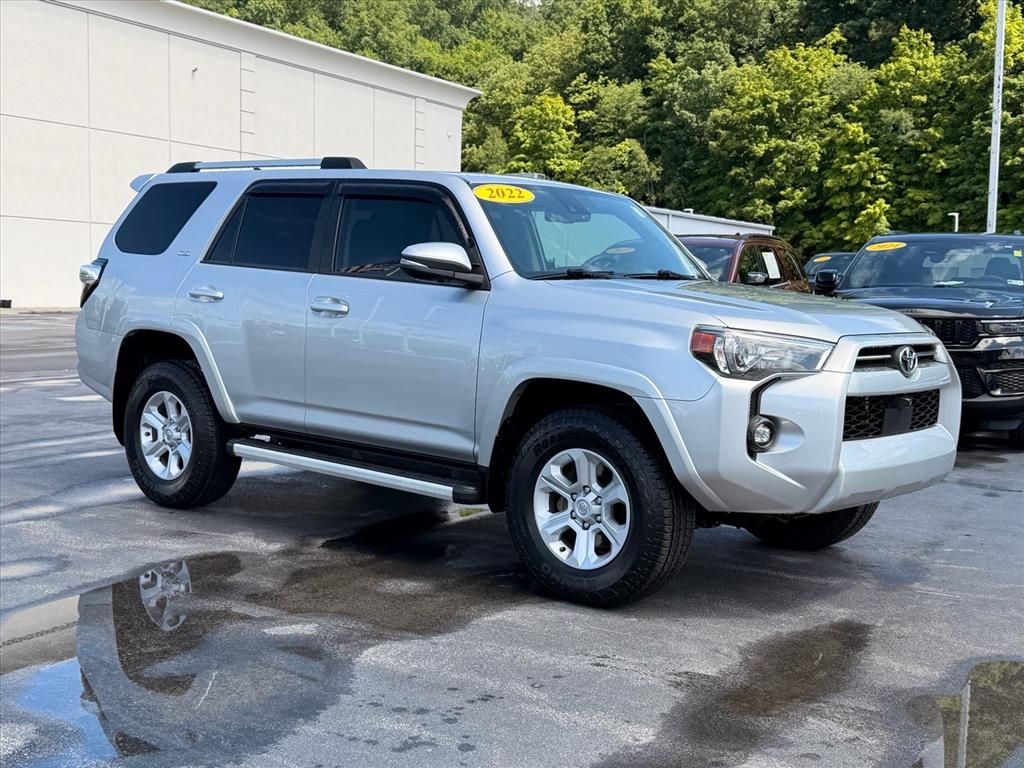 Classic Silver Metallic 2022 Toyota 4Runner SUV / Crossover Four-Wheel Drive 5-Speed Automatic