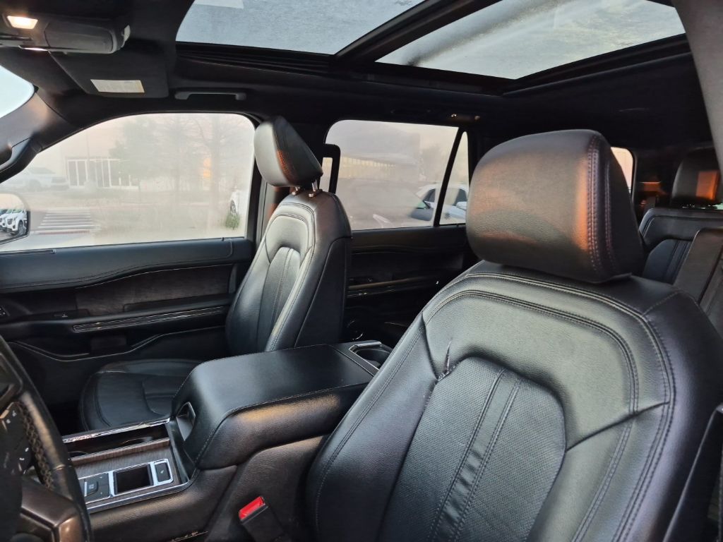 Used Car 2021 Ford Expedition  Limited For Sale Under $35,000 In Austin, Texas