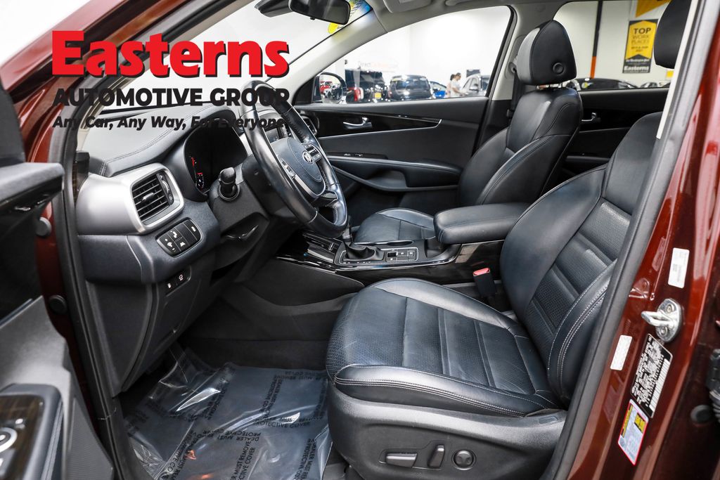 Used 2020 Purple Kia EX image 14