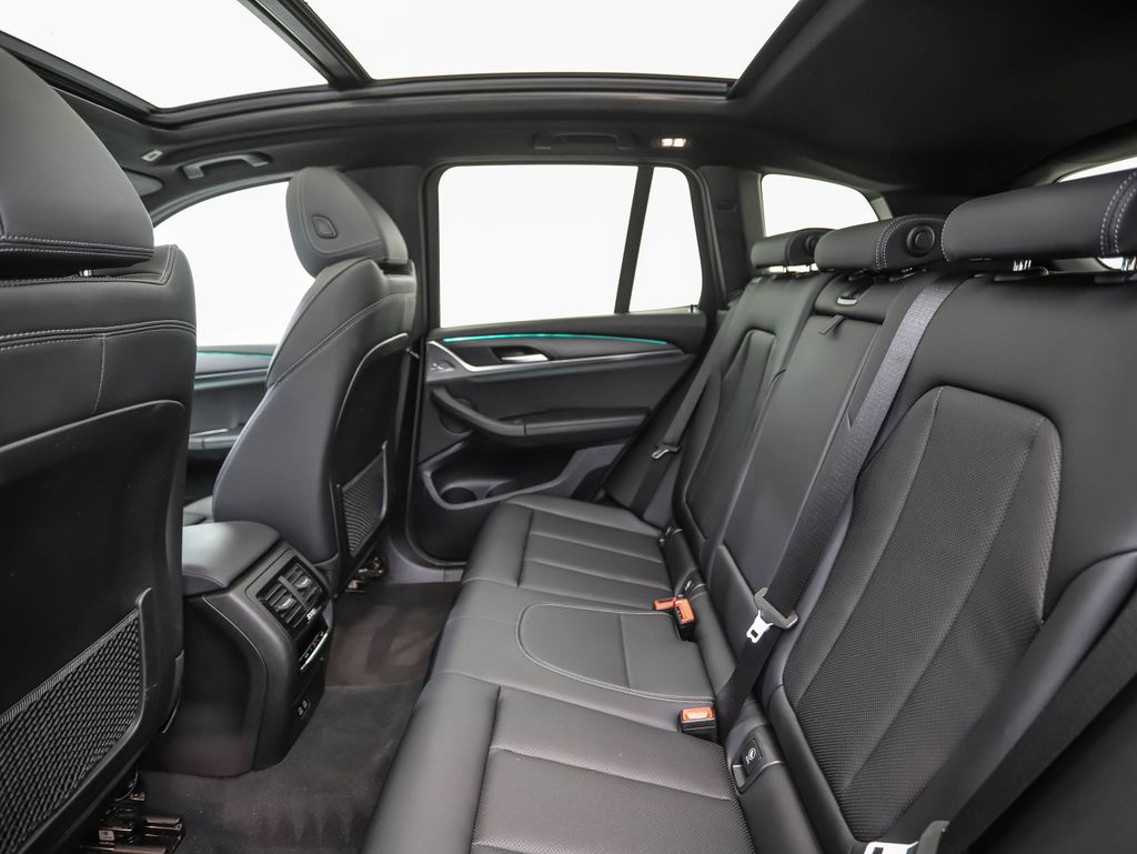 Thumbnail: 2024 BMW X3 - 22