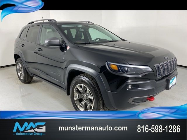Diamond Black Crystal Pearlcoat 2019 Jeep Cherokee Trailhawk 4WD SUV / Crossover Four-Wheel Drive 9-Speed Automatic