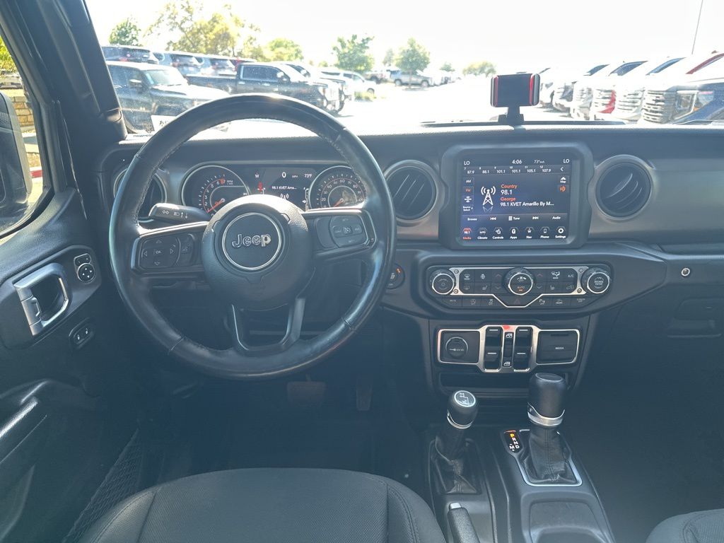 Used Car 2022 Jeep Gladiator  For Sale Under $30,000 In Austin, Texas