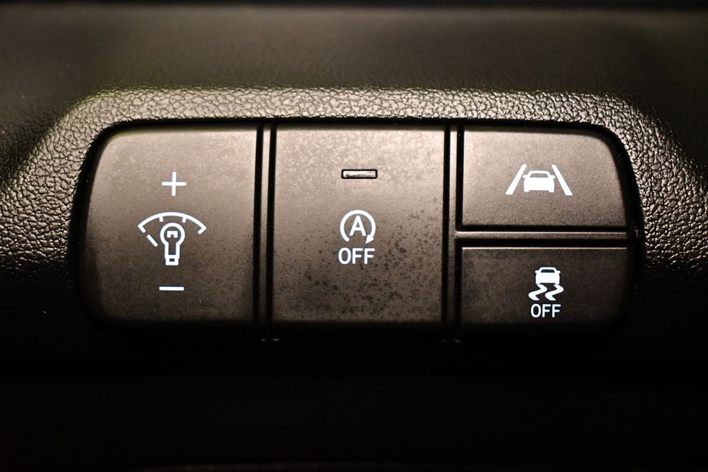 Thumbnail: 2021 Hyundai Elantra - 19