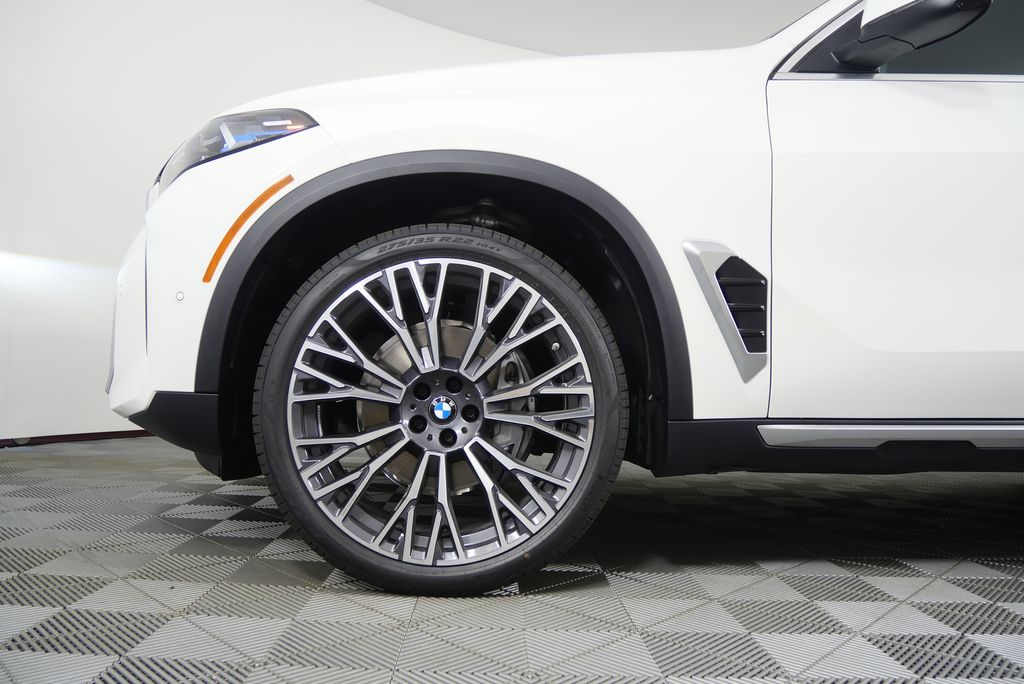 Thumbnail: 2026 BMW X5 - 7