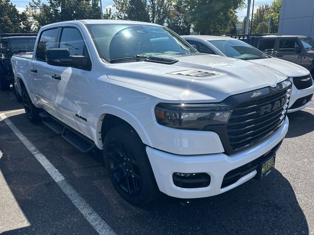 Bright White Clearcoat 2025 RAM 1500 Pickup Truck Four-Wheel Drive 8-Speed Automatic