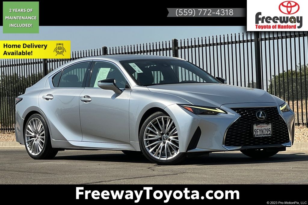 2023 Lexus IS 300