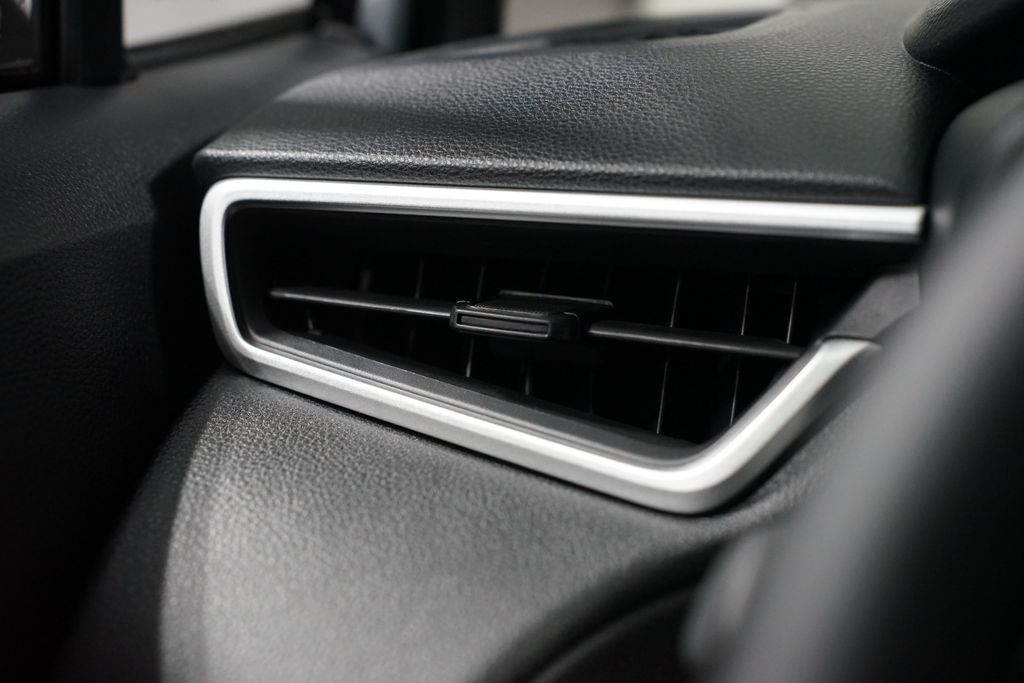 Thumbnail: 2026 Toyota Corolla Cross - 24