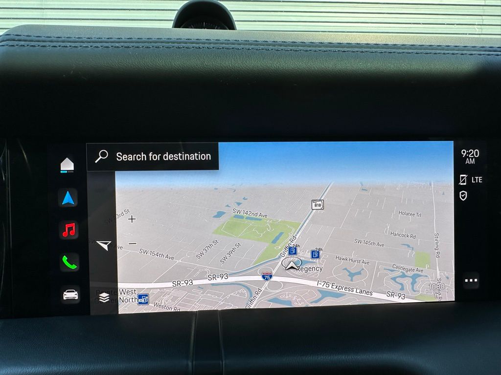 Thumbnail: 2022 Porsche Taycan - 29