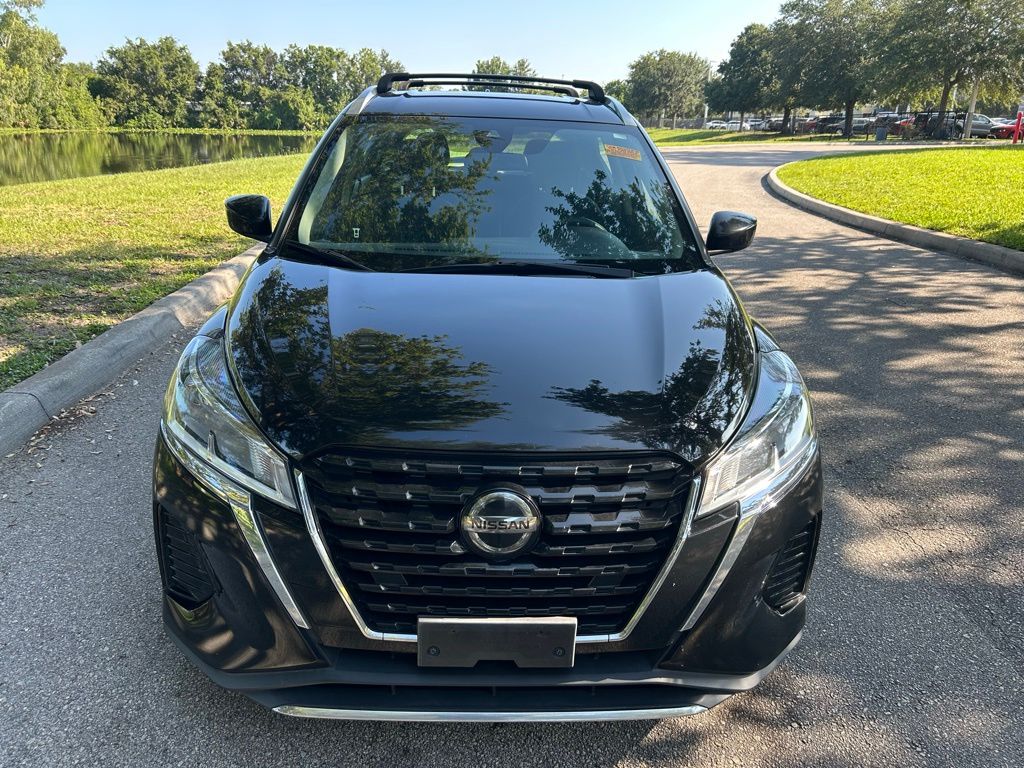 Thumbnail: 2021 Nissan Kicks - 8