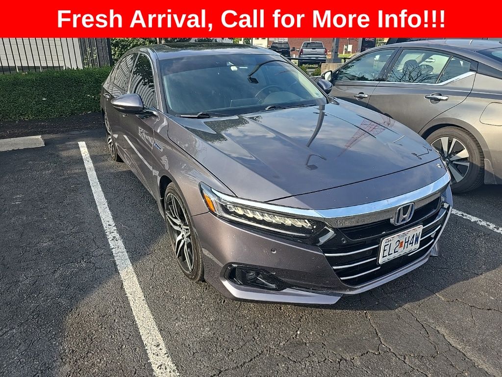 Sonic Gray Pearl 2022 Honda Accord Hybrid Sedan Front-Wheel Drive Continuously Variable Transmission