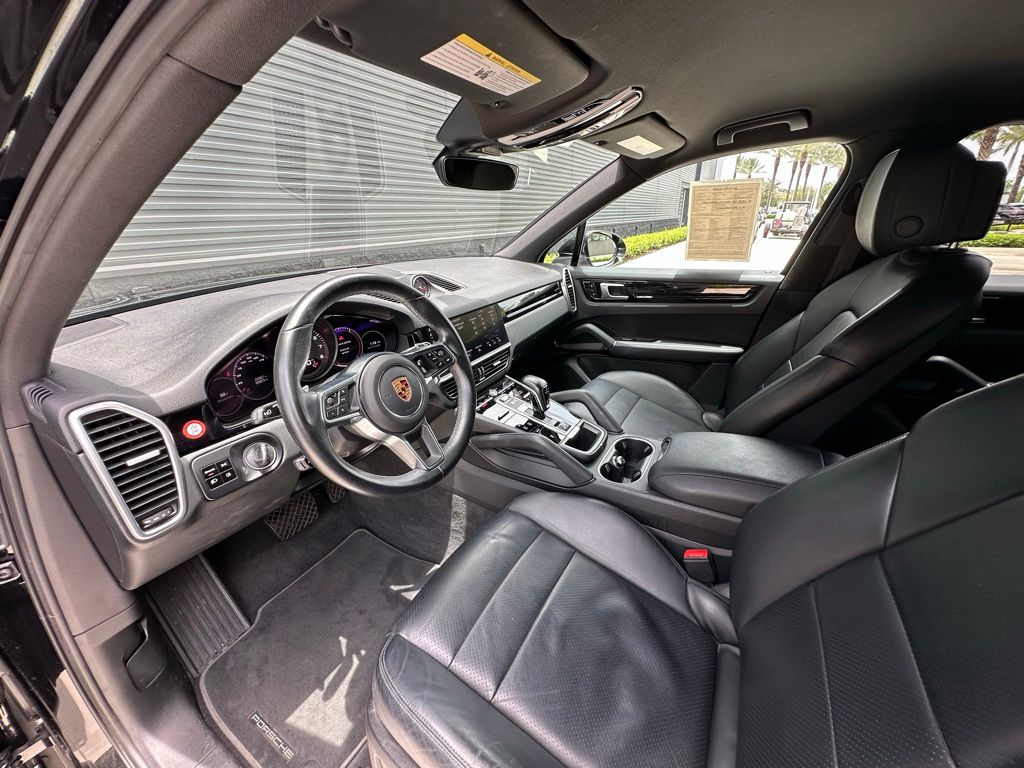 Thumbnail: 2019 Porsche Cayenne - 4