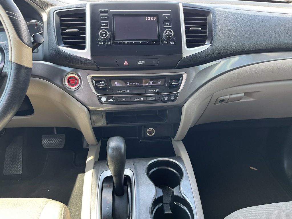 2016 Honda Pilot LX 15