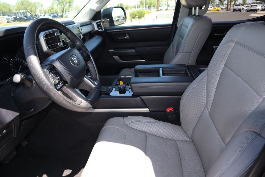 2023 Toyota Tundra SR5 18