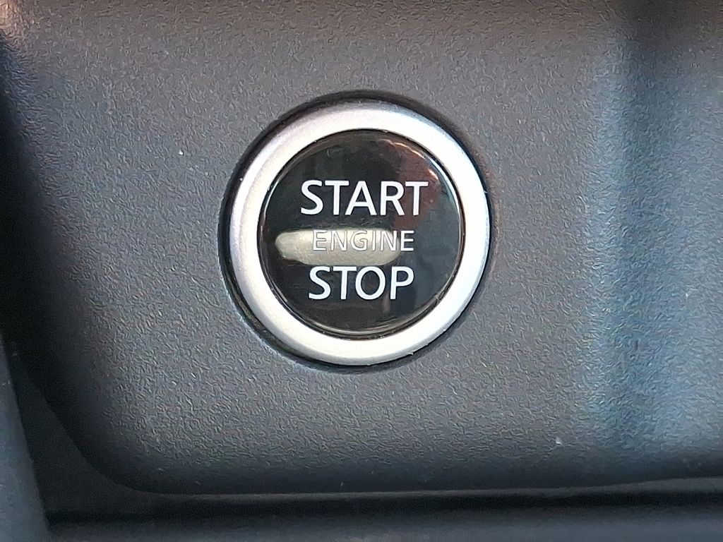2023 Nissan Rogue — photo 22