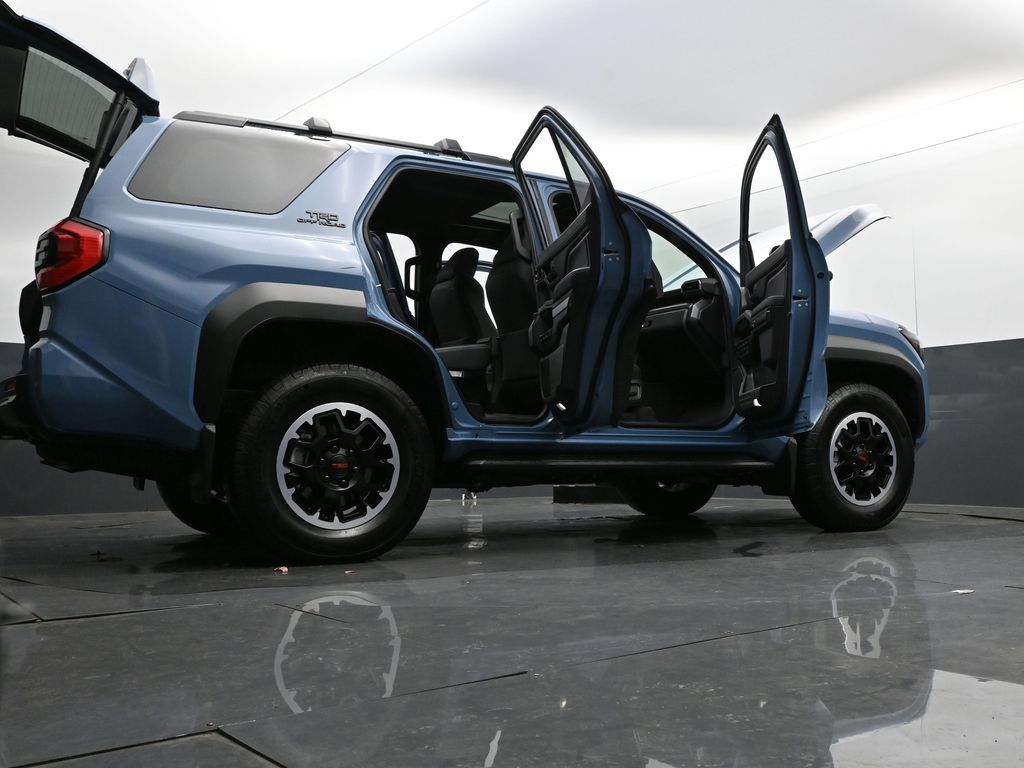 2025 Toyota 4Runner Hybrid TRD Off Road