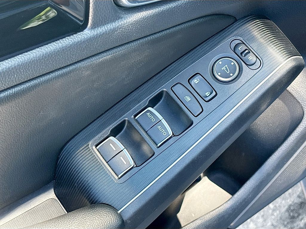 Used 2022 Gray Honda Sport Touring image 18
