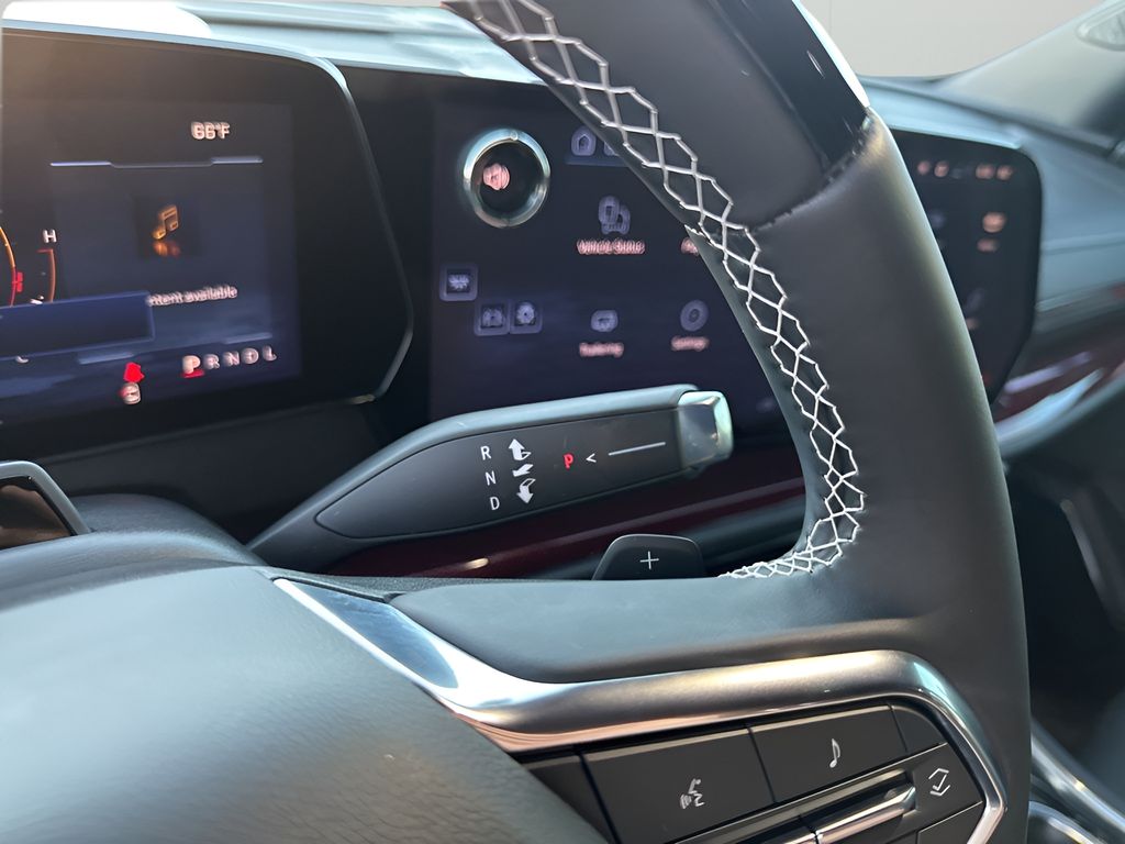 Used Car 2025 Chevrolet Traverse  Z71 For Sale Under $50,000 In Austin, Texas