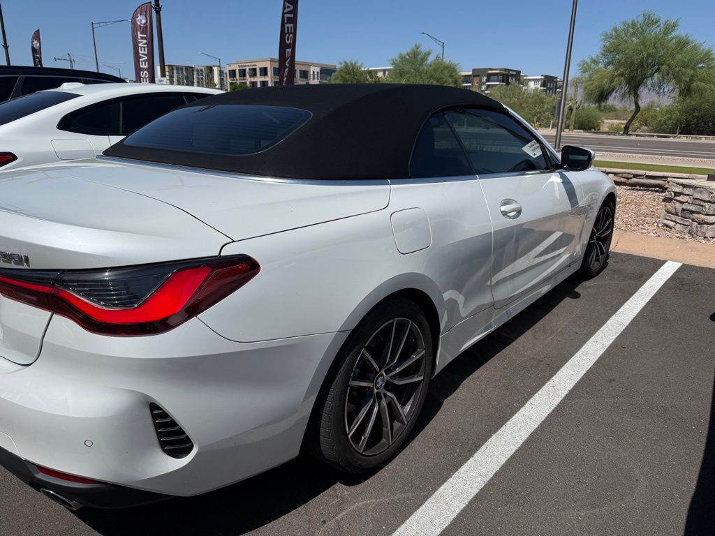 Thumbnail: 2023 BMW 4 Series - 4