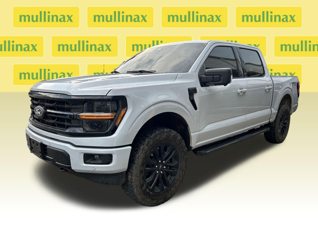 Used 2025 White Ford XLT image 6