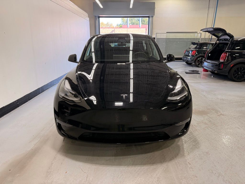 Thumbnail: 2023 Tesla Model Y - 8