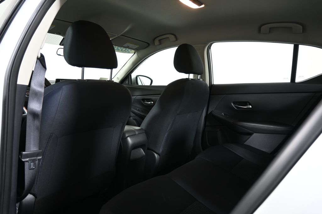 Thumbnail: 2020 Nissan Sentra - 29