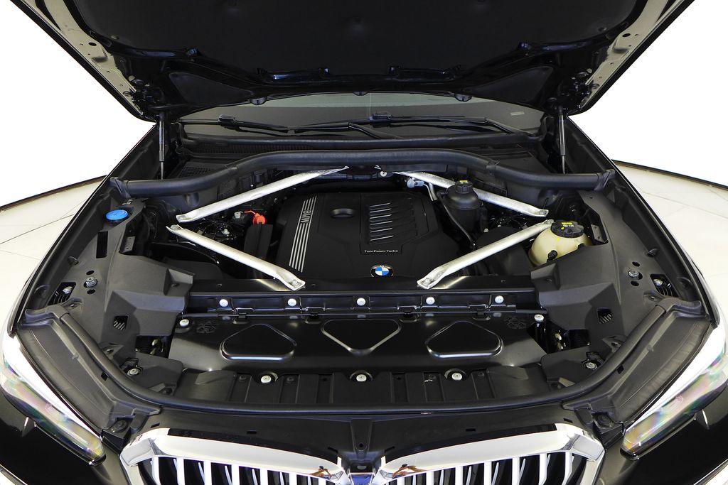 Thumbnail: 2020 BMW X5 - 6