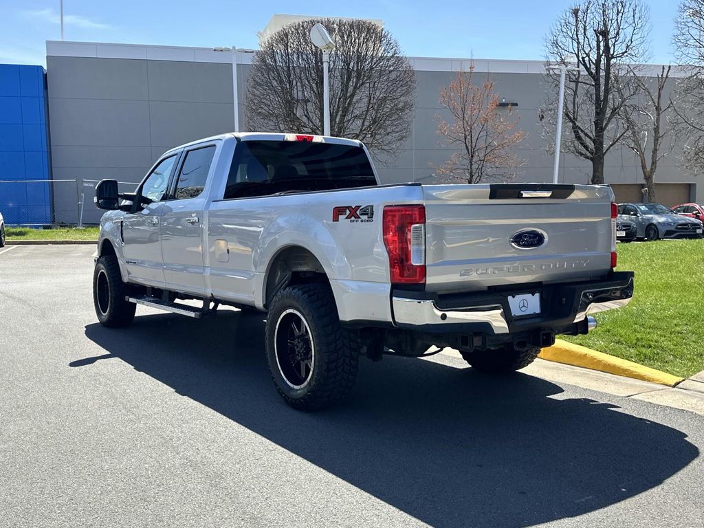 Thumbnail: 2019 Ford Econoline - 13