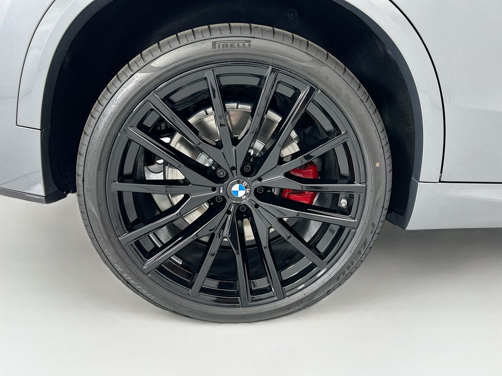 Thumbnail: 2026 BMW X5 - 32