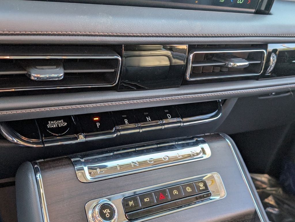 new 2026 Lincoln Aviator car, priced at $73,925