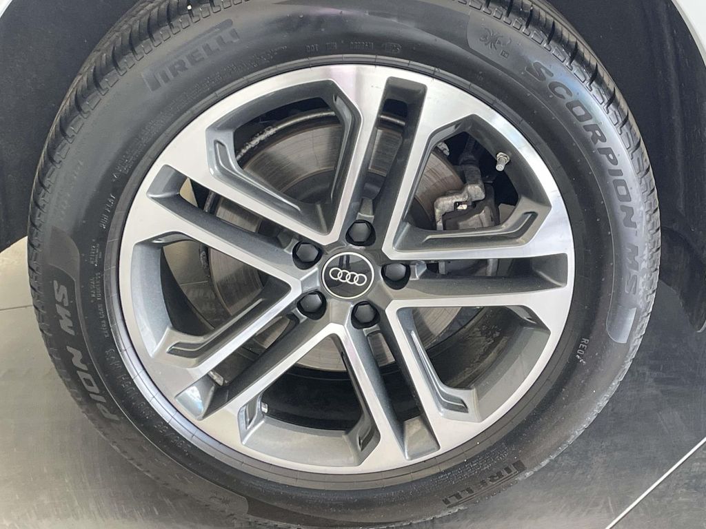 2025 Audi Q5 2.0T Premium White at Audi Porsche Sewickley