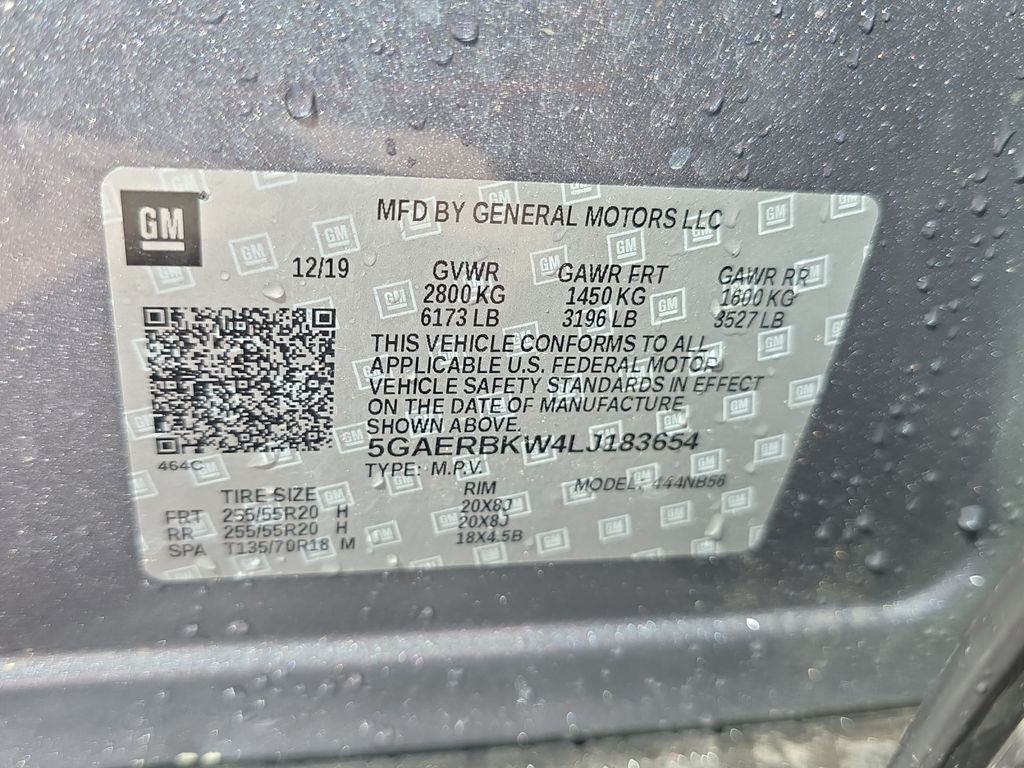 Used 2020 Gray Buick Essence image 21