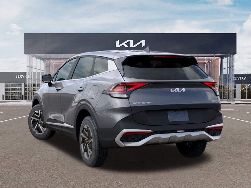 New 2024 Steel Gray Kia LX AWD image 4