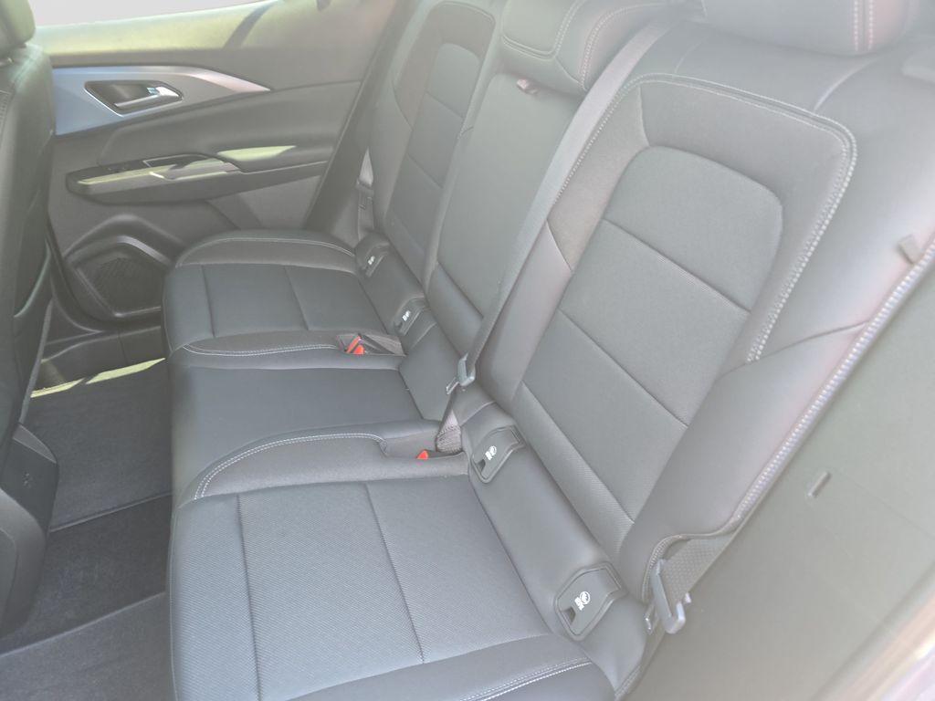 Used 2025 Chevrolet Equinox EV SUV