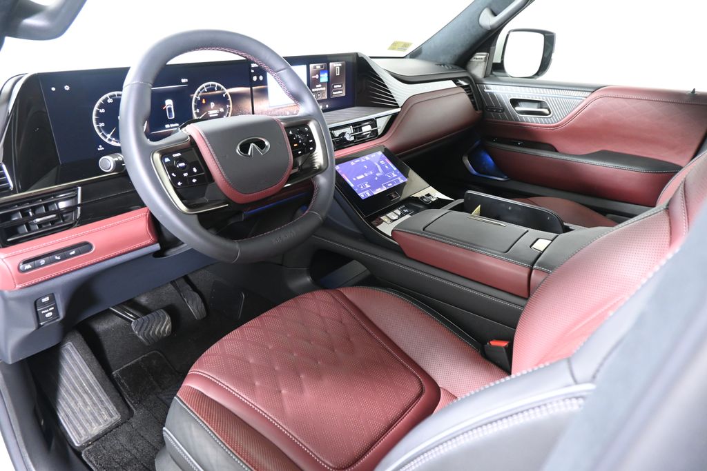 Thumbnail: 2026 INFINITI QX80 - 14