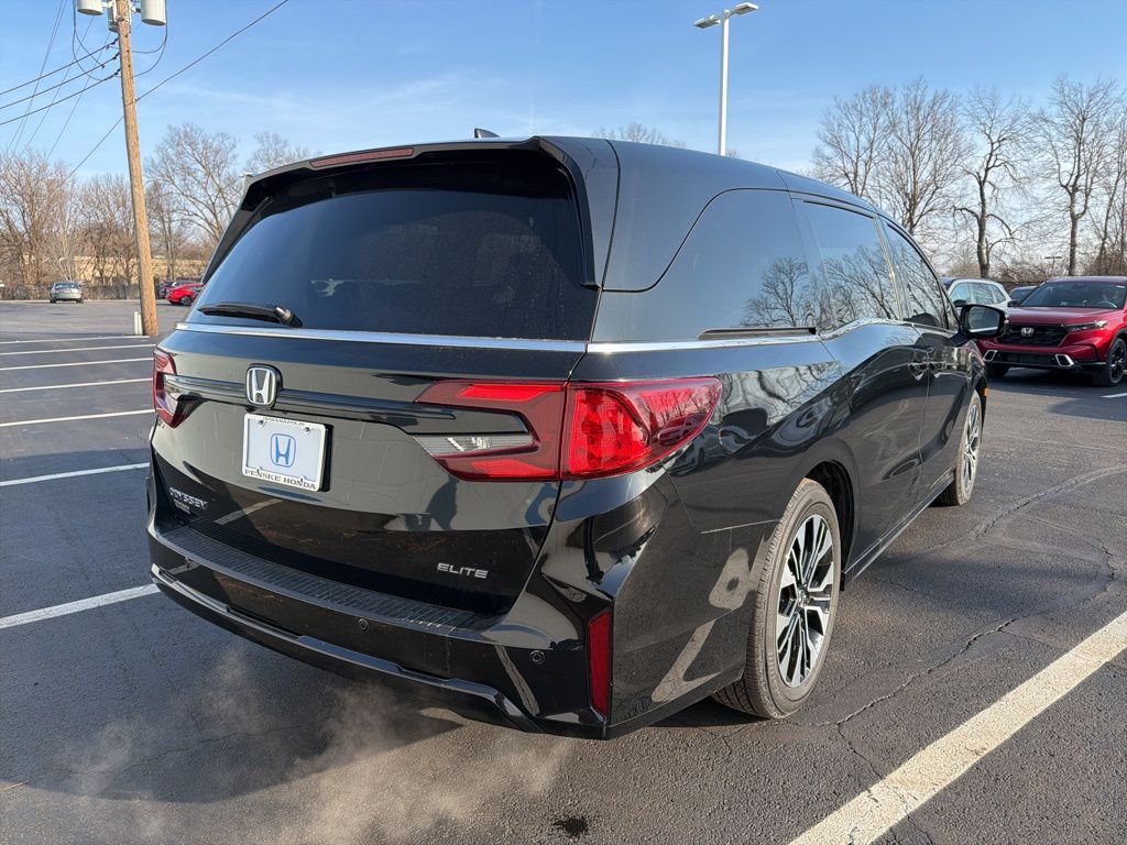 Thumbnail: 2026 Honda Odyssey - 5