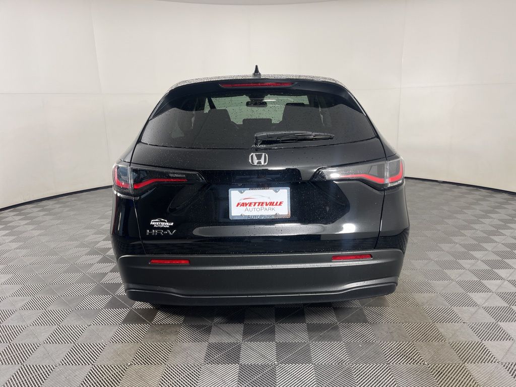 Thumbnail: 2026 Honda HR-V - 4