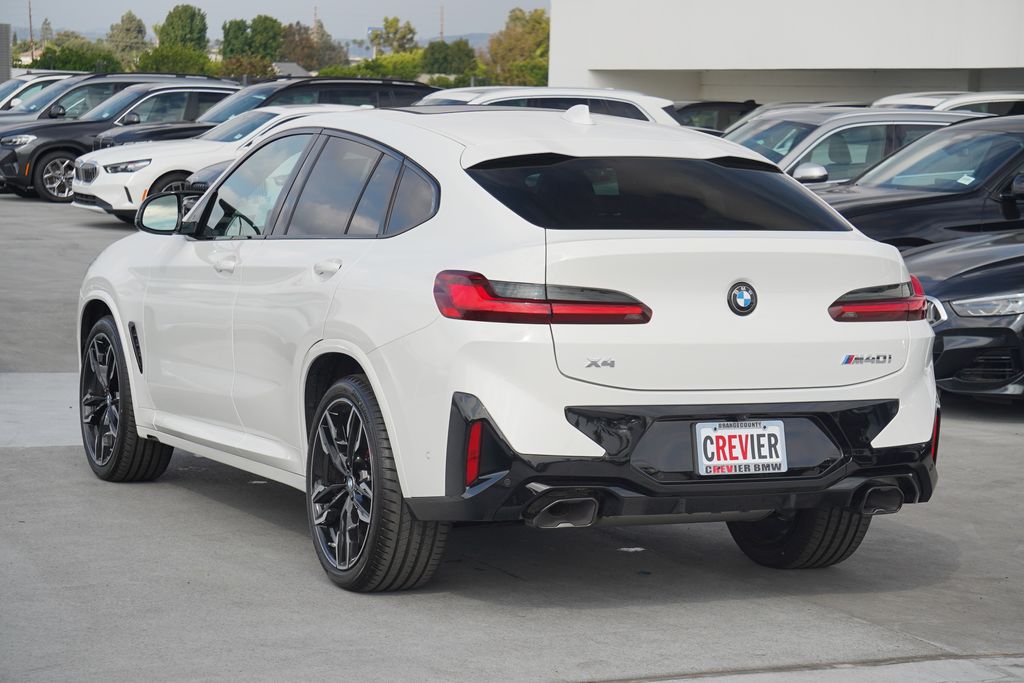 2025 BMW X4 M40i 7