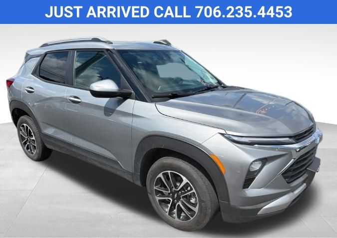 Sterling Gray Metallic 2025 Chevrolet Trailblazer SUV / Crossover Four-Wheel Drive 9-Speed Automatic
