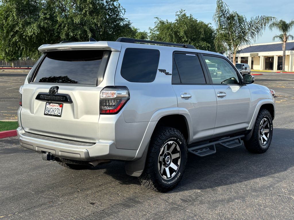 Thumbnail: 2021 Toyota 4Runner - 5
