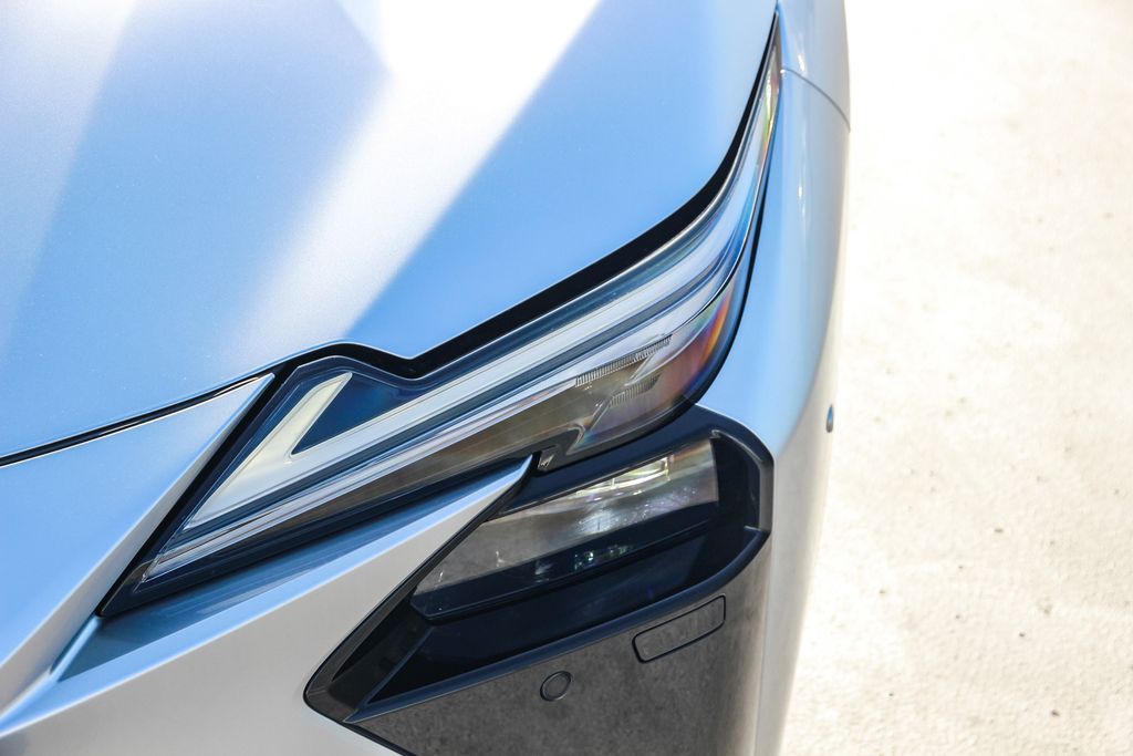 New 2026 Silver Lexus  image 8