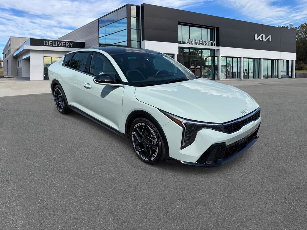 2026 Kia K4 GT-Line