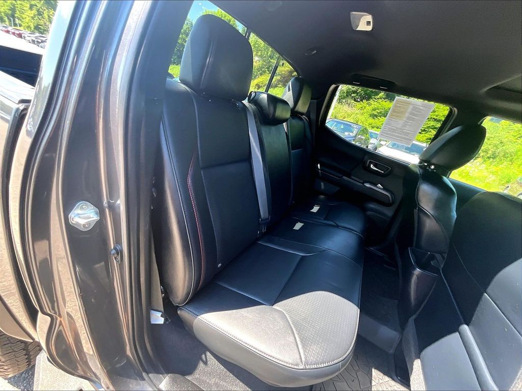 2023 Toyota Tacoma — photo 16