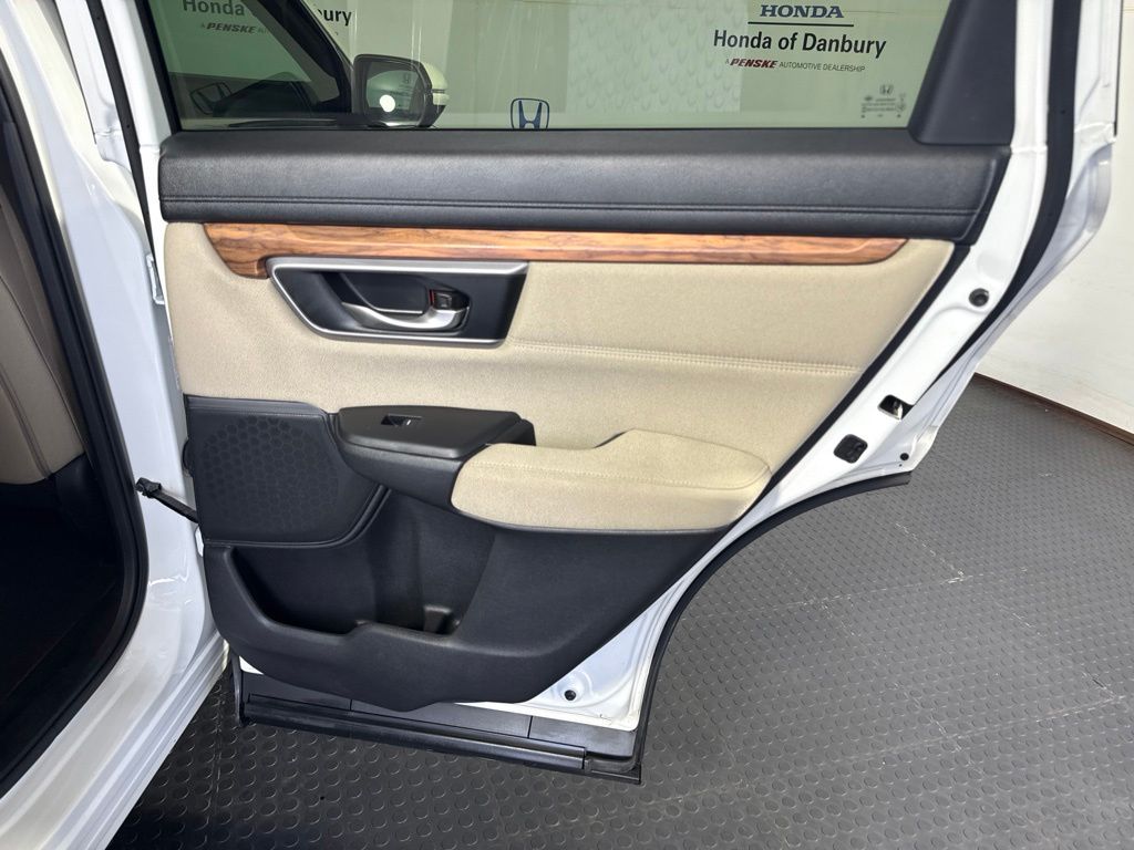 Thumbnail: 2017 Honda CR-V - 7