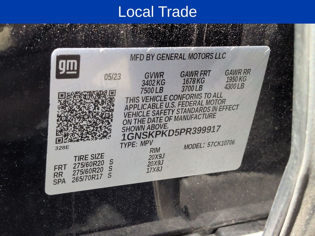 View vehicle photo 6