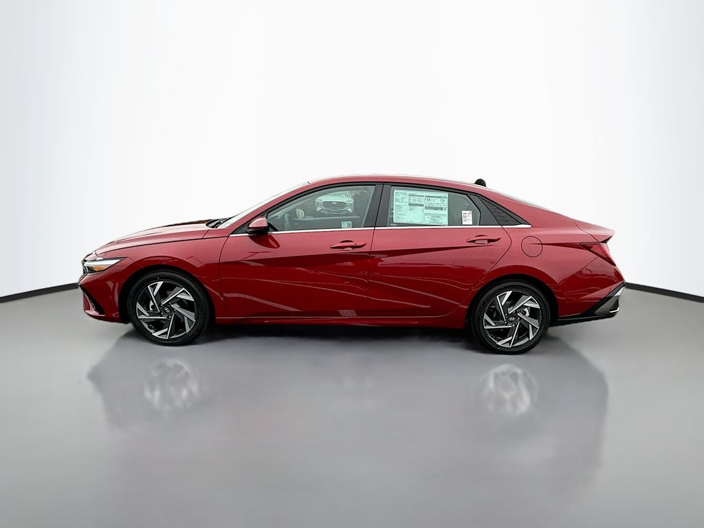 2025 Hyundai Elantra SEL 8