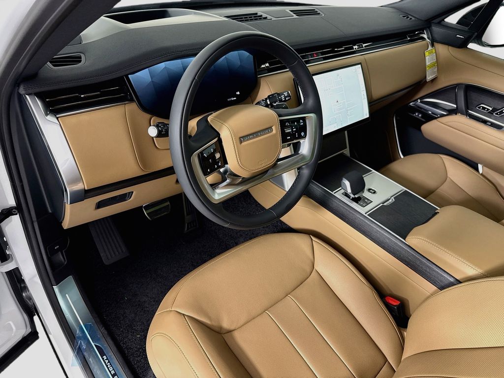 Thumbnail: 2026 Land Rover Range Rover - 10