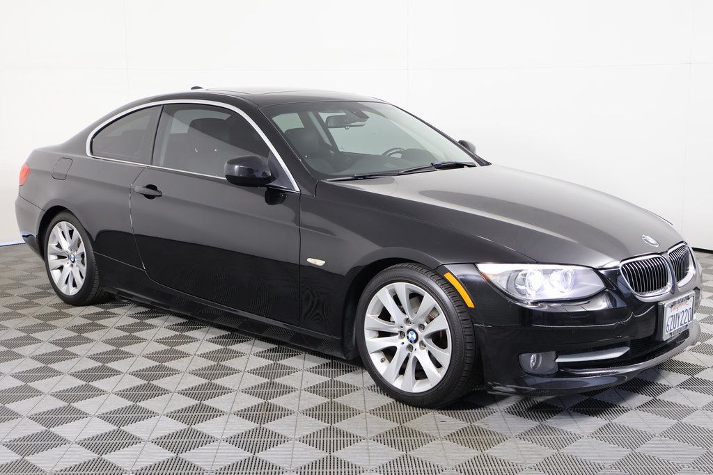 Thumbnail: 2013 BMW 3 Series - 2