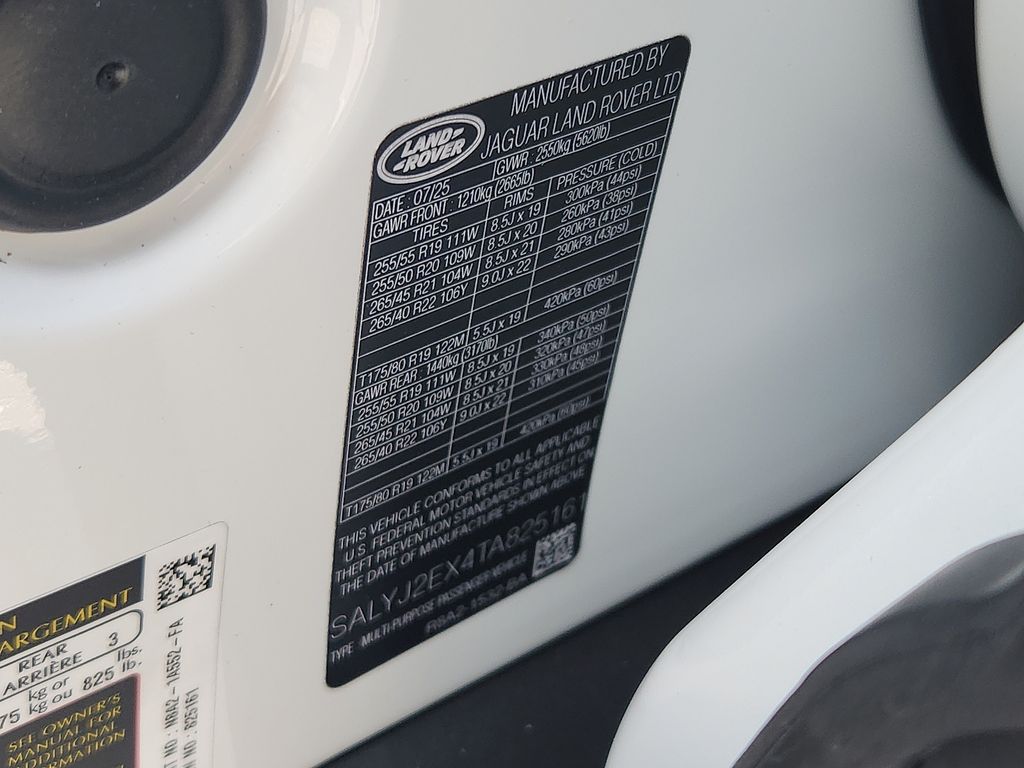 Thumbnail: 2026 Land Rover Range Rover Velar - 10