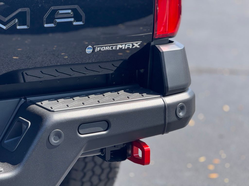 2025 Toyota Tacoma Trailhunter Double Cab photo 10